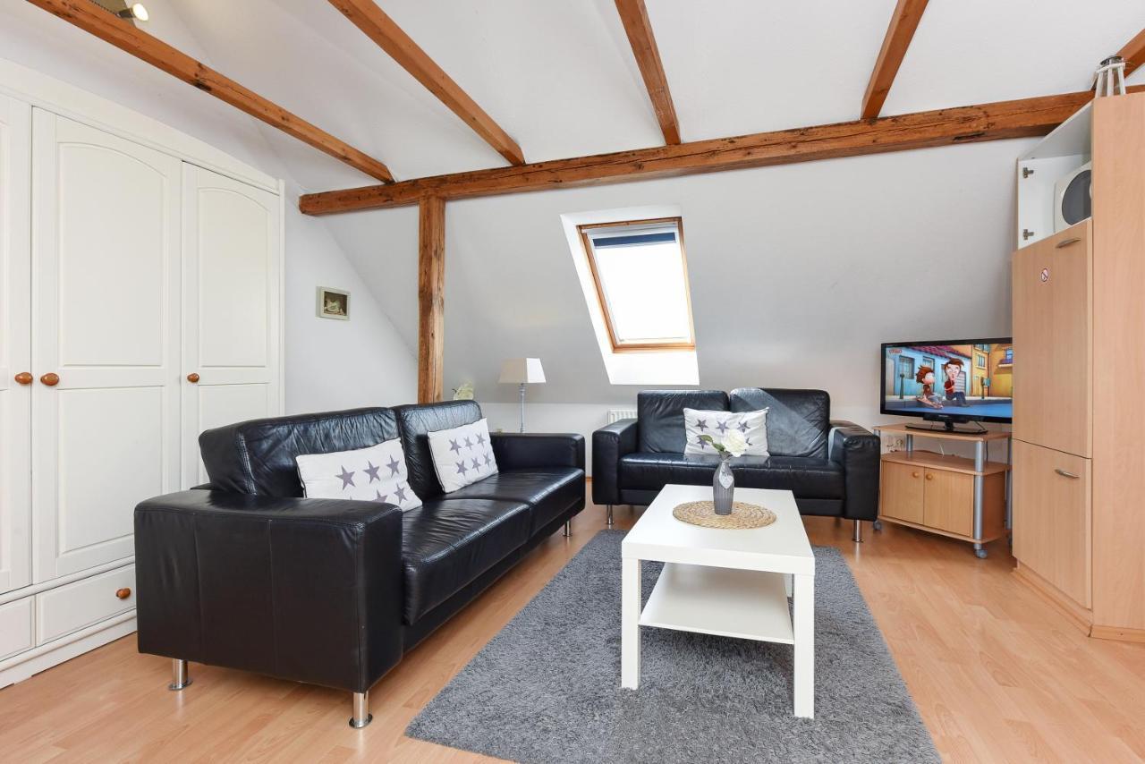 Ferienwohnungen Im Haus Friesische Weite シリヒ エクステリア 写真